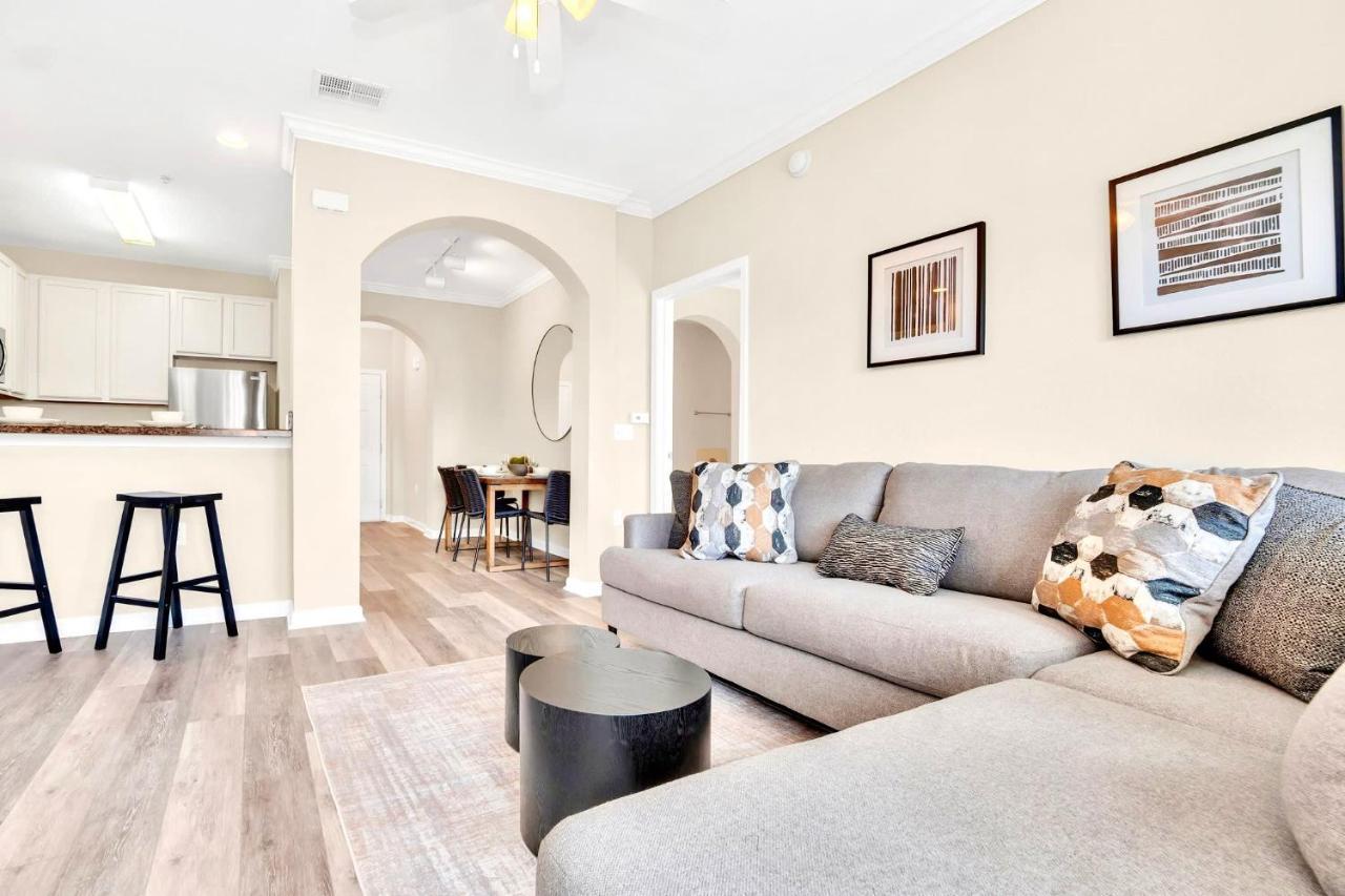أورلاندو 2Br Condo - W Hot Tub & Pool - Near Disney المظهر الخارجي الصورة