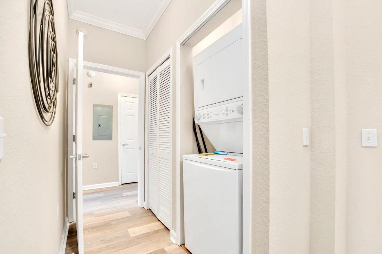 أورلاندو 2Br Condo - W Hot Tub & Pool - Near Disney المظهر الخارجي الصورة