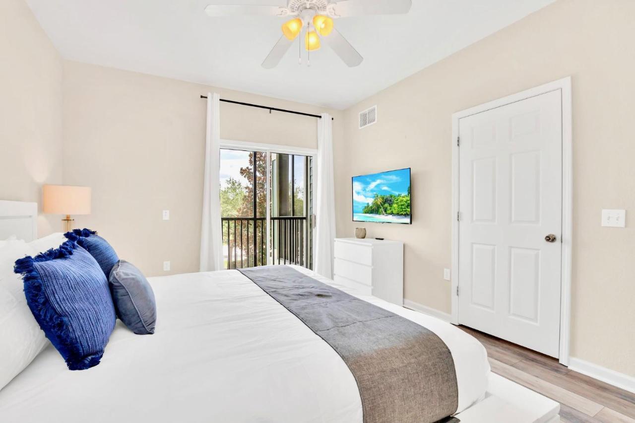 أورلاندو 2Br Condo - W Hot Tub & Pool - Near Disney المظهر الخارجي الصورة